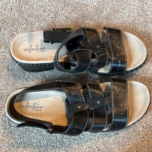 Collection B Black and Tan Sandals